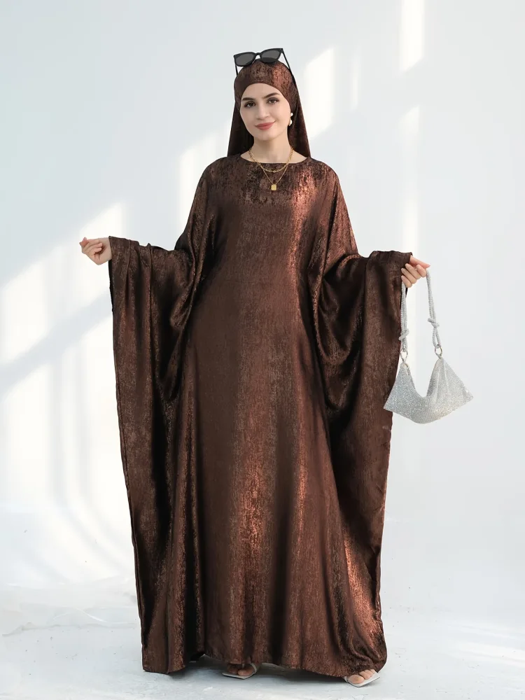 عباية مميزة بستايل جديد وانيق